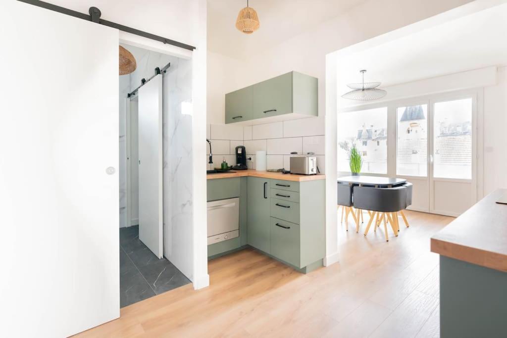 Apartment T2 Parking Gratuit 2 Balcons