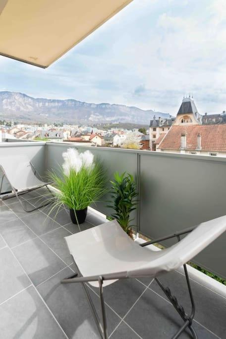 T2 Parking Gratuit 2 Balcons * Aix-les-Bains